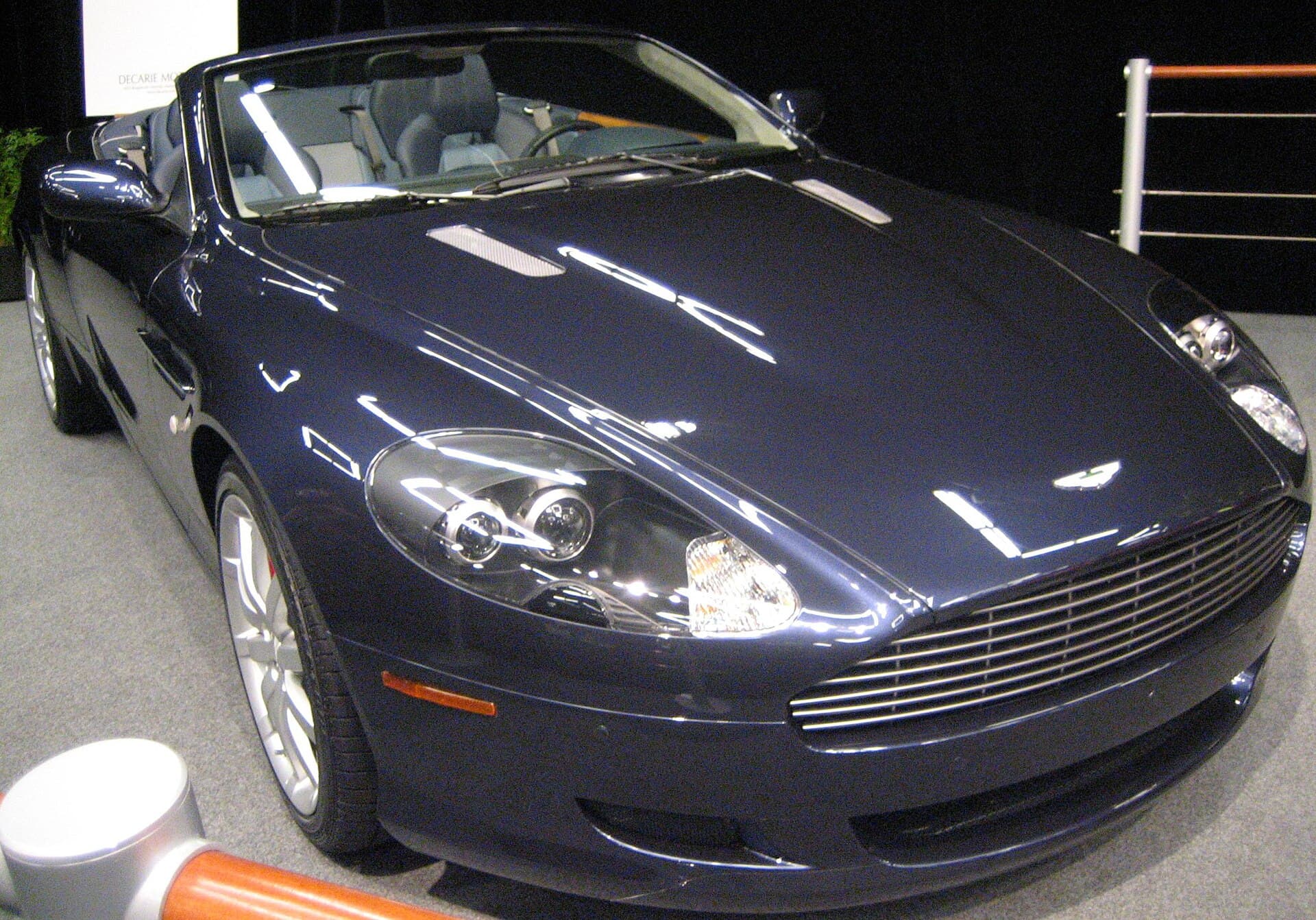 Aston Martin DB9 Volante — Aston Martin DB9 Volante – Ansicht 2