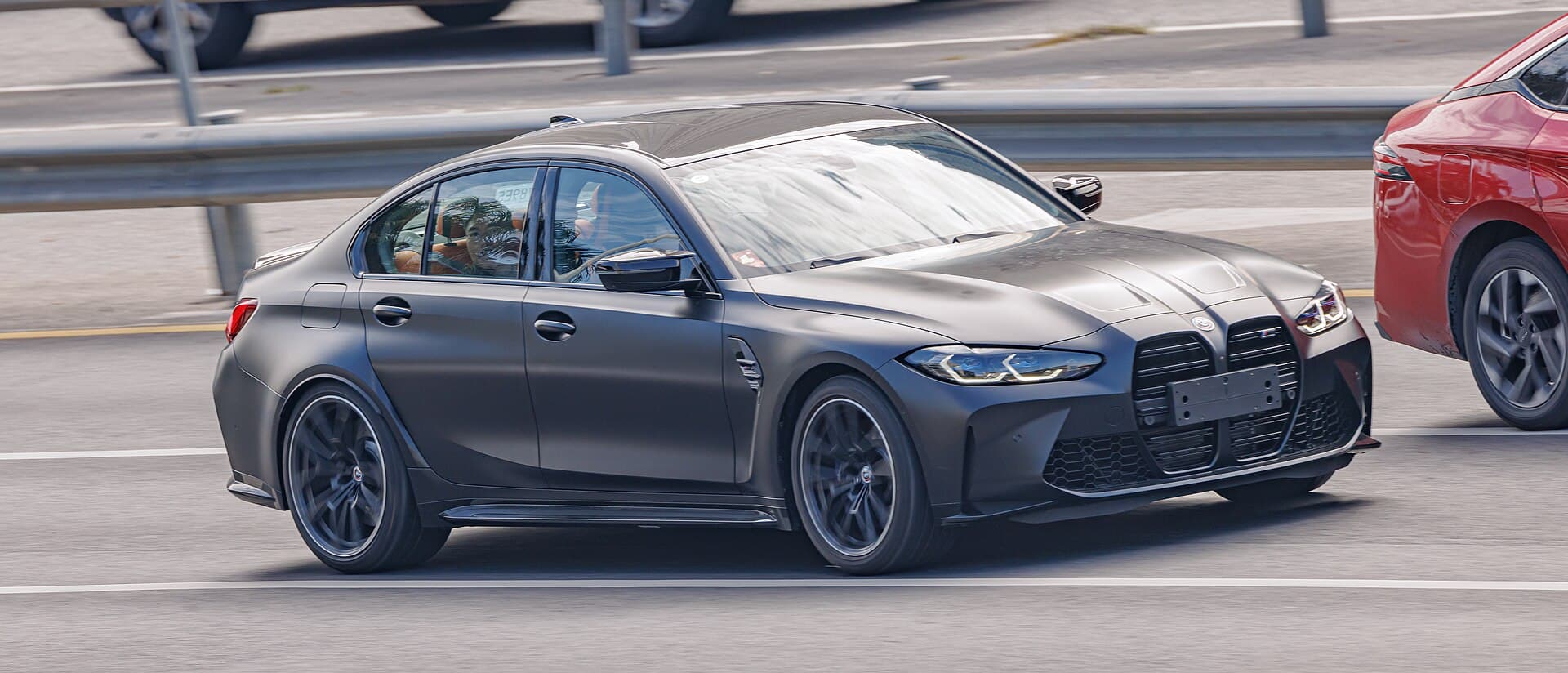 BMW M3 Competition xDrive — BMW M3 Competition xDrive – Ansicht 3